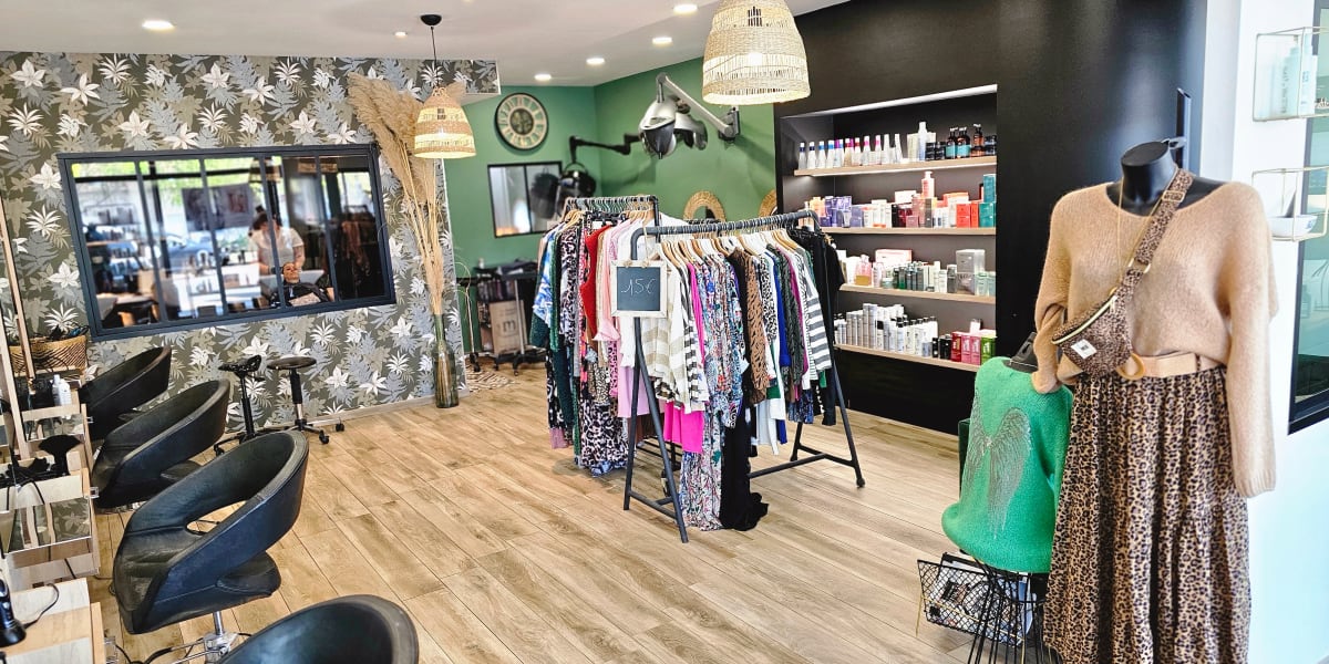 Glam and Chic - Coiffure Saint-André-les-Vergers - Photo de couverture - OneBooking