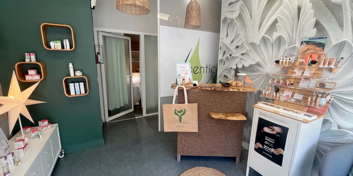 Essentiel - Institut de beauté Le Bouscat  - Photo de couverture - OneBooking