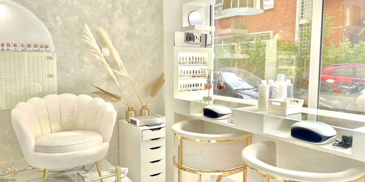 Mon moment beauté - Onglerie Courbevoie - Photo de couverture - OneBooking