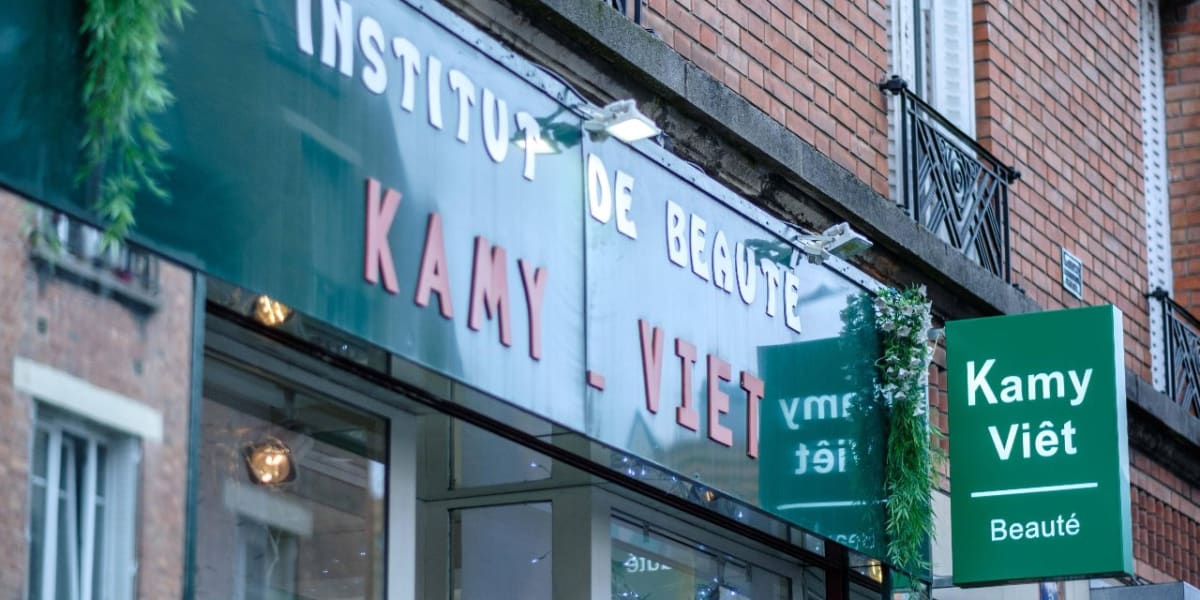 Kamy Viet - Institut de Beauté - Sourcils & cils Villejuif - Photo de couverture - OneBooking