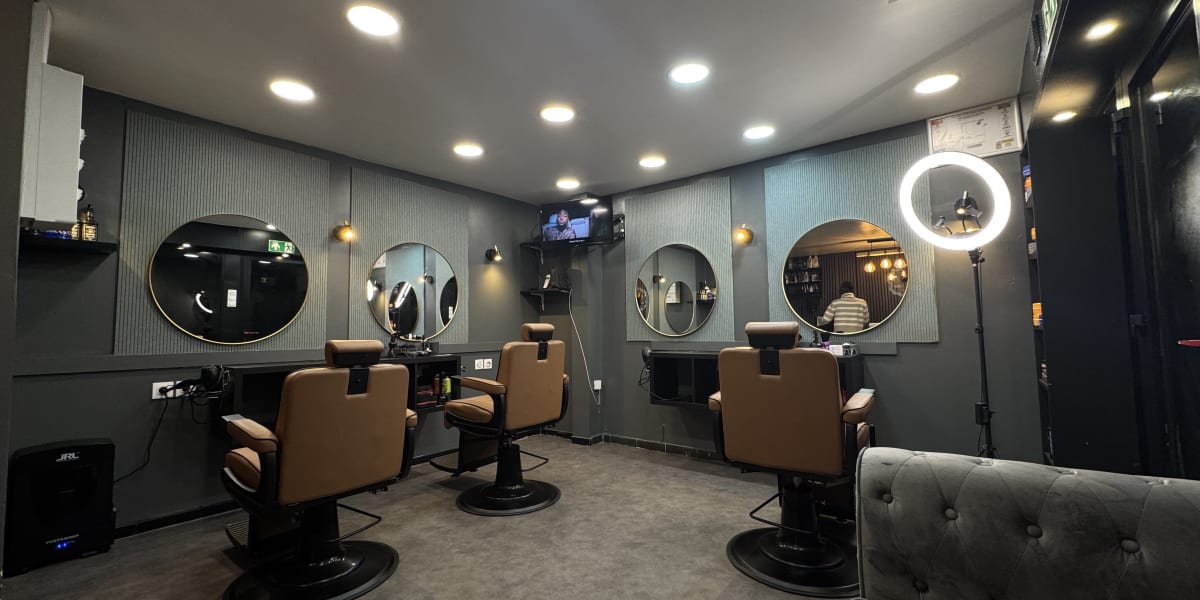 LART DU RASOIR - Barbier Lille - Photo de couverture - OneBooking