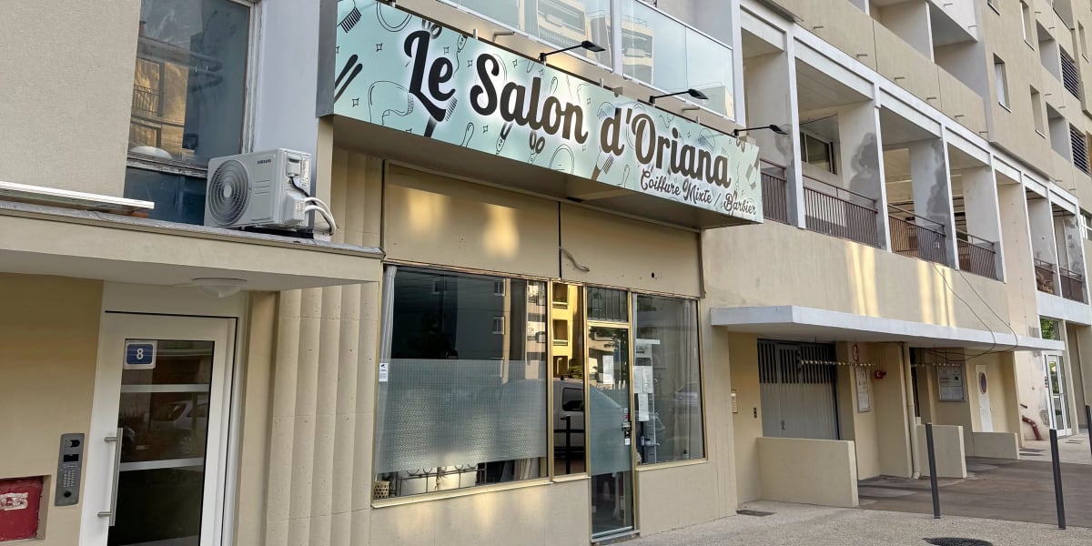 Le salon d’Oriana - Coiffure Alès - Photo de couverture - OneBooking