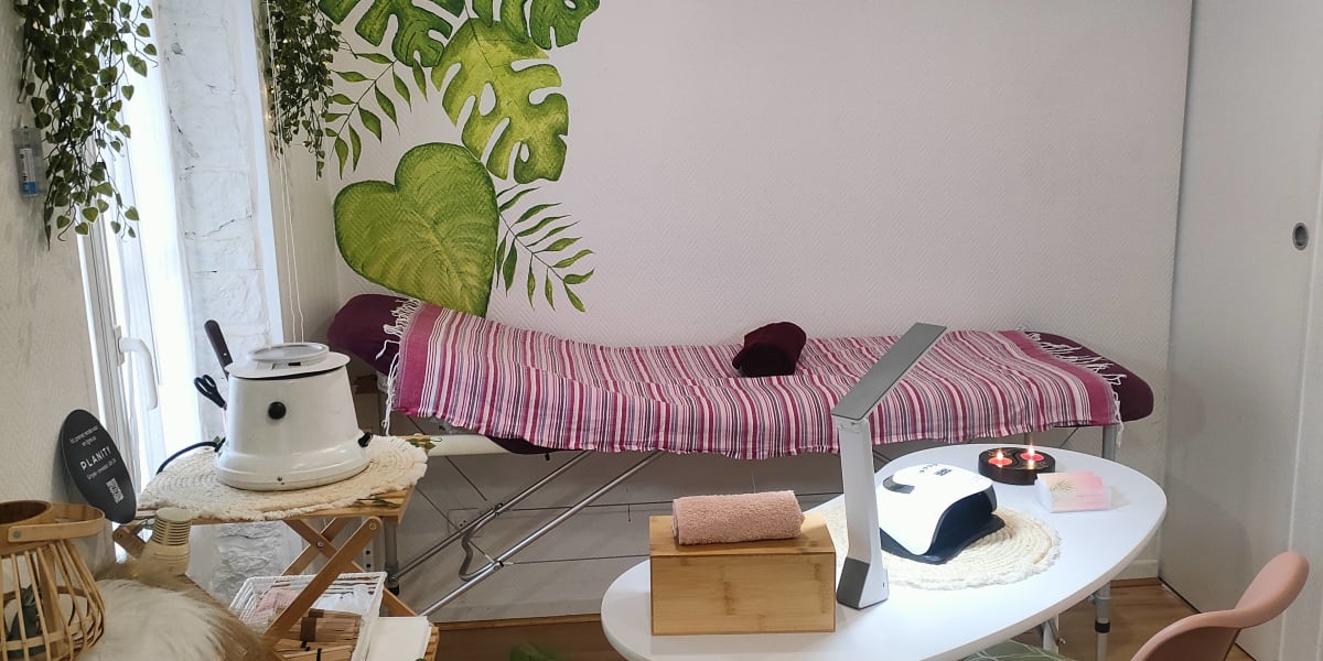 Au bien-être d'Aurélie - Onglerie Neuilly-sur-Marne - Photo de couverture - OneBooking