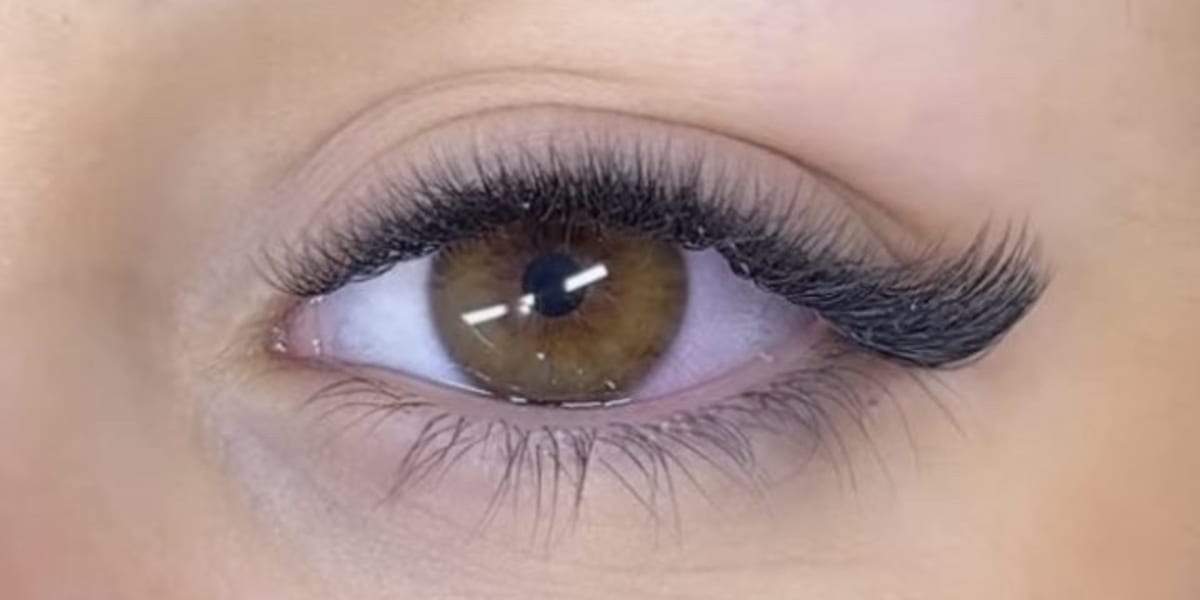 Hïra the beauty bar - Sourcils & cils Nice - Photo de couverture - OneBooking