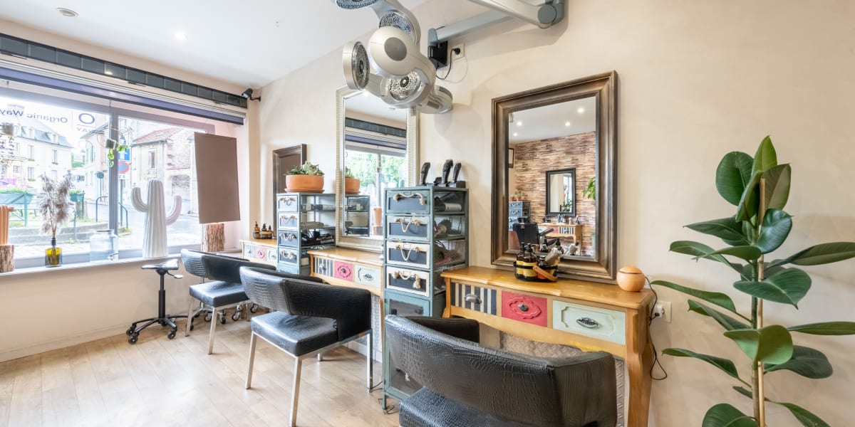 MMC - Coiffure Viarmes - Photo de couverture - OneBooking