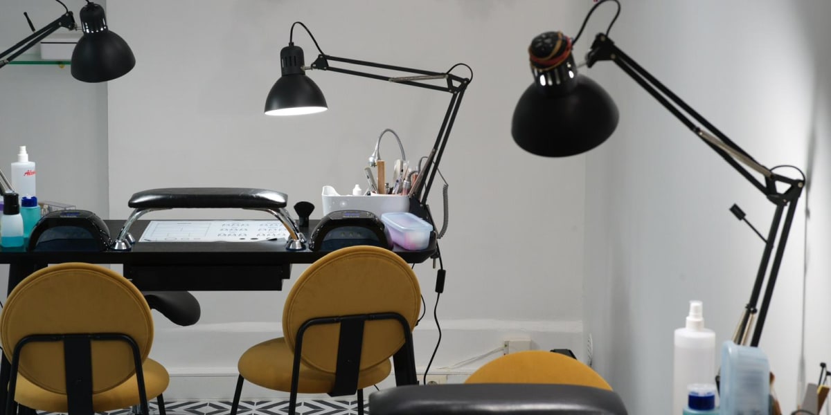 Bar à Nail St Anne - Barbier Paris - Photo de couverture - OneBooking