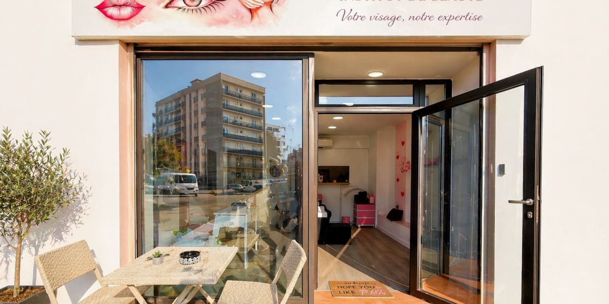 O Cucunella - Sourcils & cils Ajaccio - Photo de couverture - OneBooking