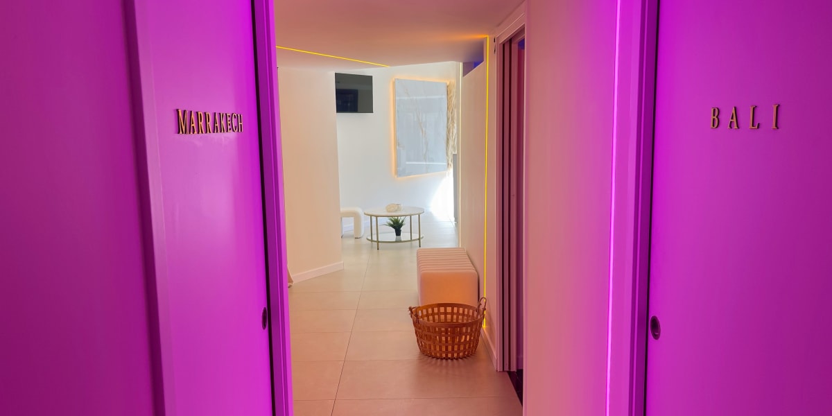 SUNsquare - Bronzage - Institut de beauté Saint-Étienne - Photo de couverture - OneBooking