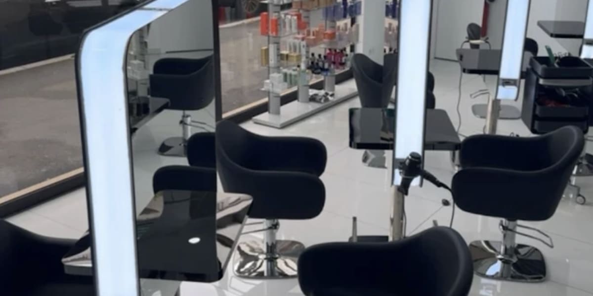 Y&S coiffure esthétique - Sourcils & cils Cergy - Photo de couverture - OneBooking