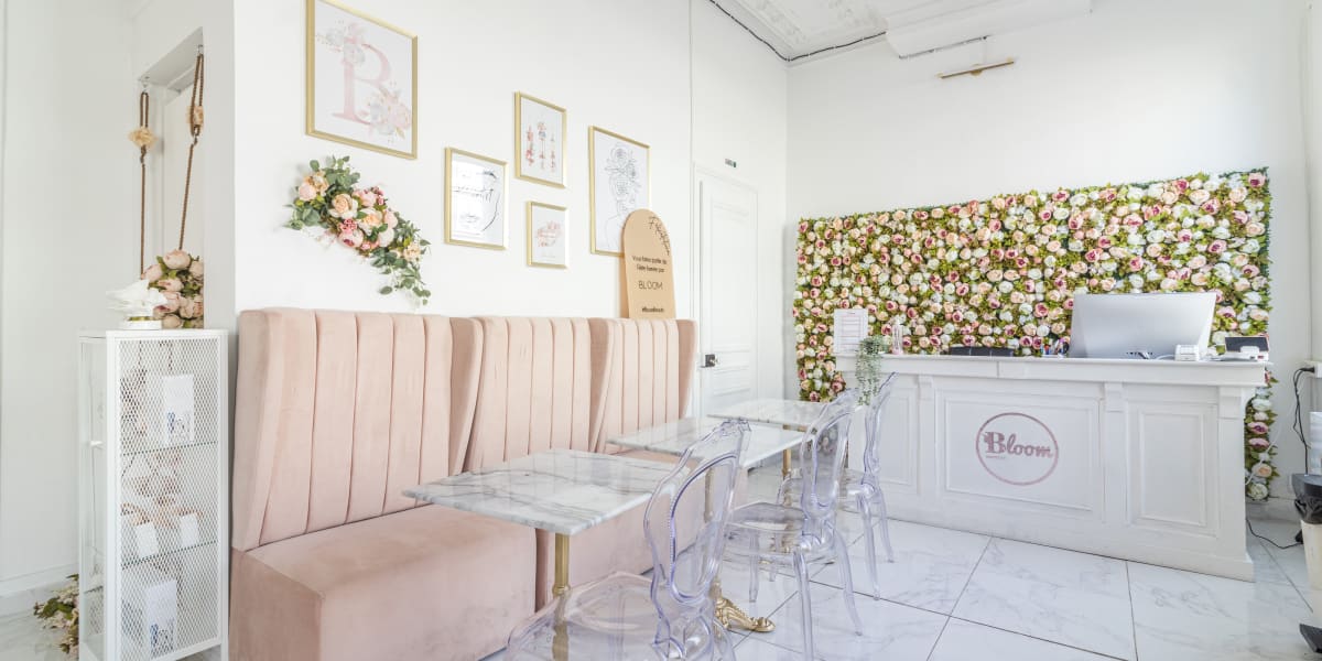 Bloom Beauty Coffee - Massage Roubaix - Photo de couverture - OneBooking