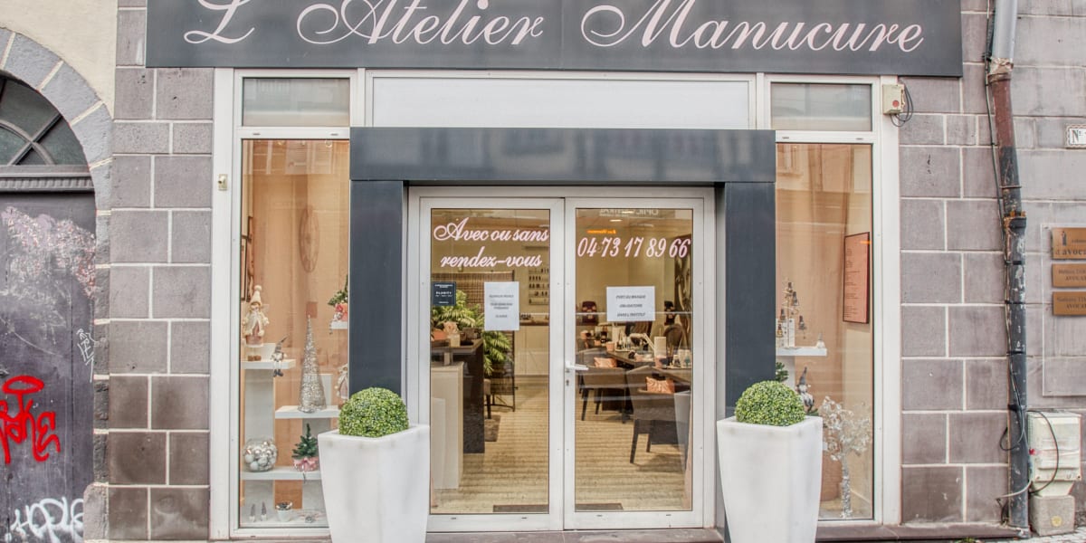 L’atelier Manucure - Onglerie Clermont-Ferrand - Photo de couverture - OneBooking