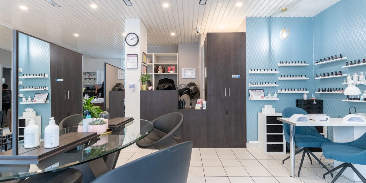 Tatiana coiffure - Sourcils & cils Drancy - Photo de couverture - OneBooking