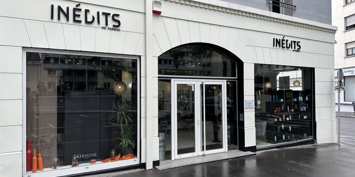 Les Inédits de Thomas - Coiffure tours - Photo de couverture - OneBooking