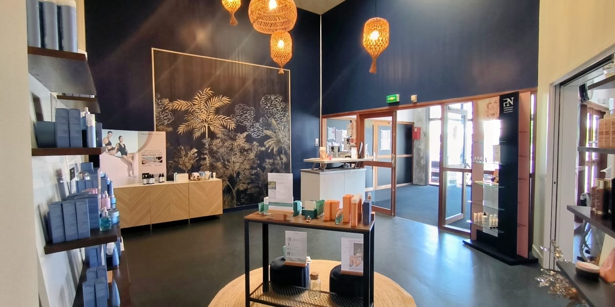Concept beauté - Sourcils & cils Quimper - Photo de couverture - OneBooking
