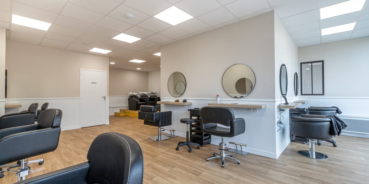 Le Siège Coworking - Onglerie Rennes - Photo de couverture - OneBooking