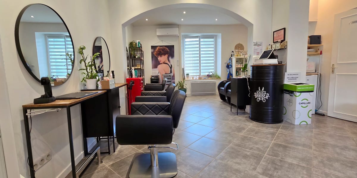 L’Atelier de Laure - Colorations végétales et alternatives - Coiffure Cahors - Photo de couverture - OneBooking