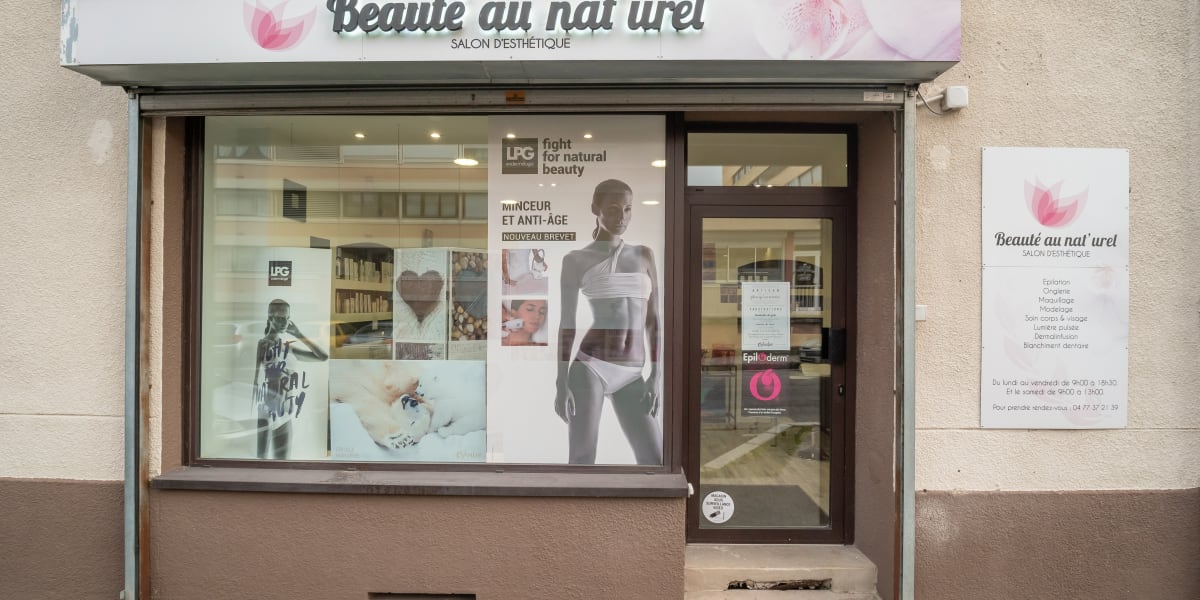 Beauté au Nat'urel - Onglerie Saint-Étienne - Photo de couverture - OneBooking