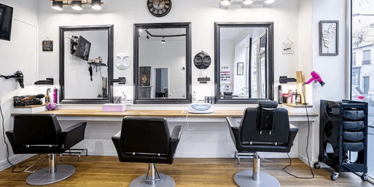 L'hair du temps - Sourcils & cils Montreuil - Photo de couverture - OneBooking