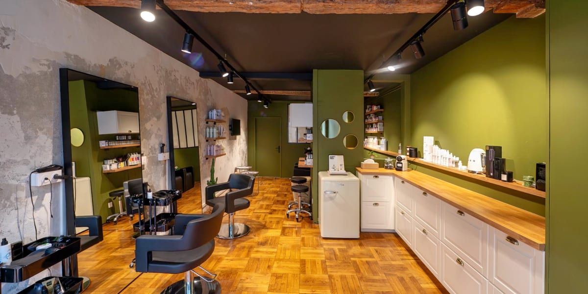 Authentic St-Cyp Brut (Corner gauche) - Coiffure Toulouse - Photo de couverture - OneBooking