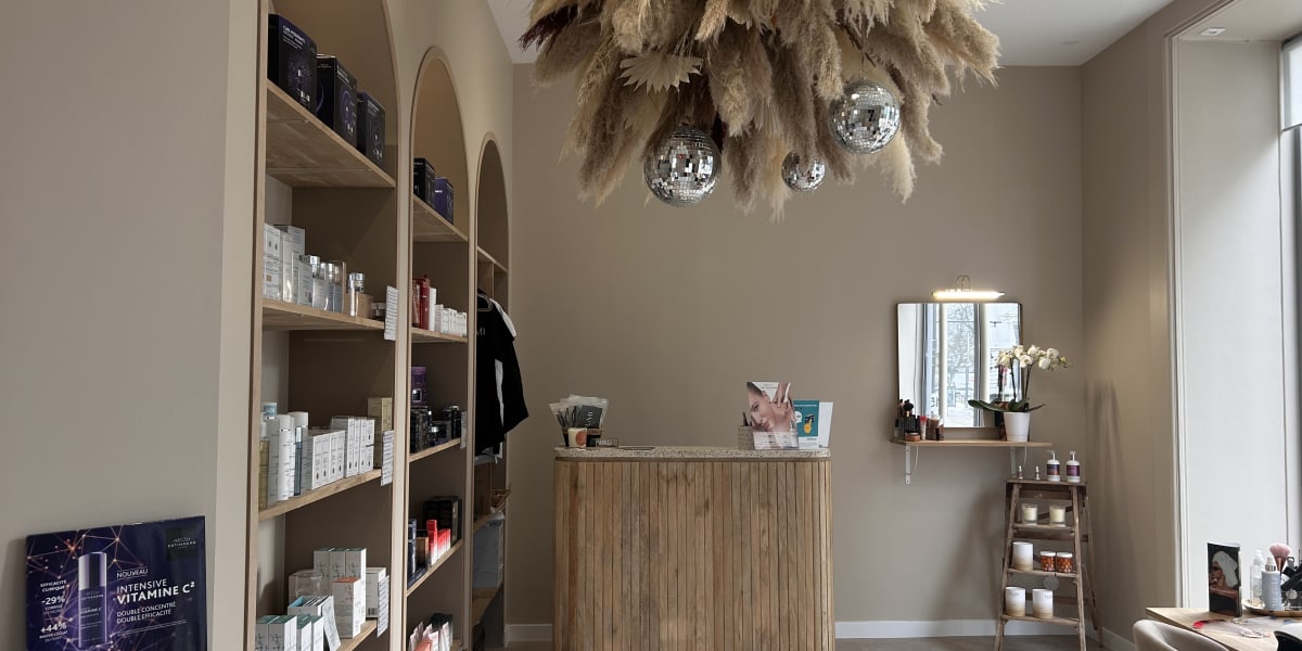 Maison de la Beauté Julie B - Épilation Besançon - Photo de couverture - OneBooking