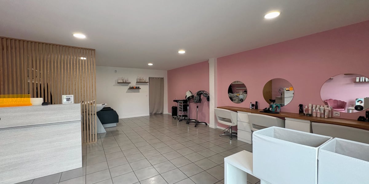 Les Ciseaux d’Aline - Coiffure Saint-Hilaire-de-Riez - Photo de couverture - OneBooking