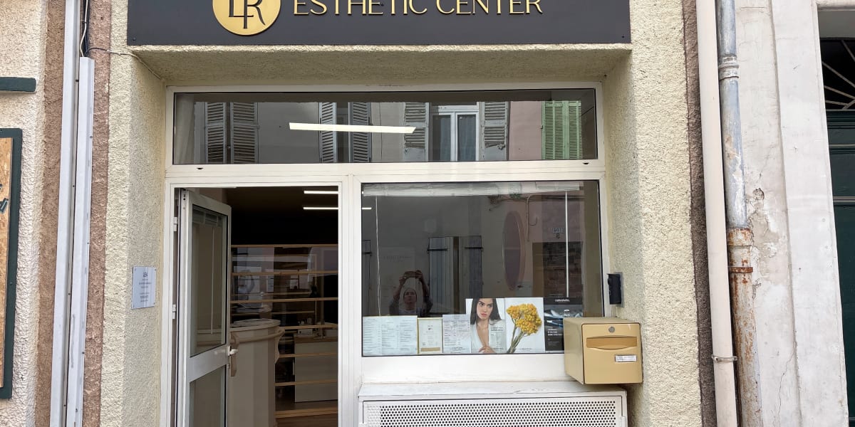 LR Esthetic Center - Institut de beauté Toulon - Photo de couverture - OneBooking
