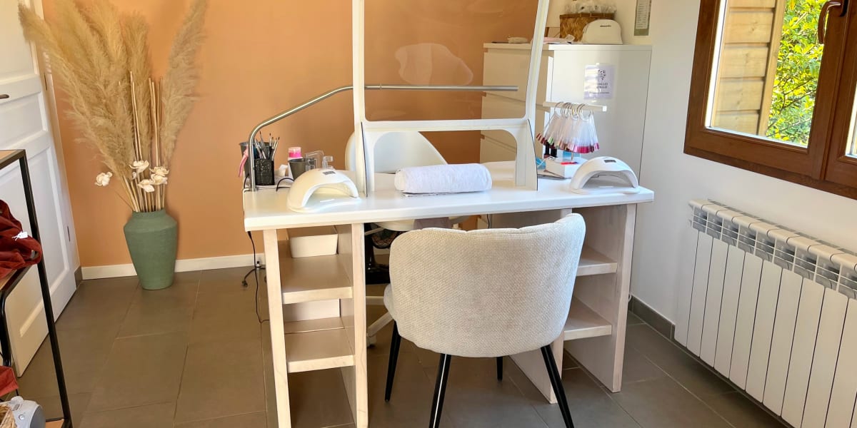 Les Ongles de Nathalie - Onglerie Le Havre - Photo de couverture - OneBooking