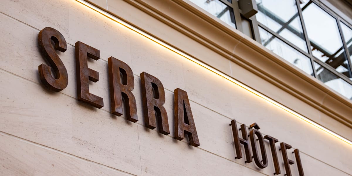 Hotel Serra - Hannah Ka III - Institut de beauté Agen - Photo de couverture - OneBooking