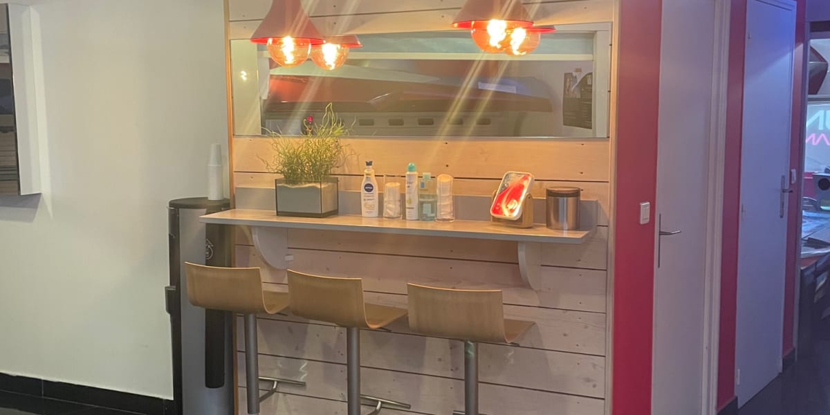 Sun Dream - Onglerie Créteil - Photo de couverture - OneBooking