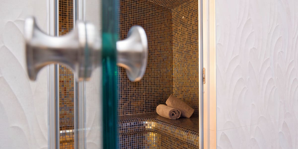 Spa de l’Univers - Onglerie Tours - Photo de couverture - OneBooking