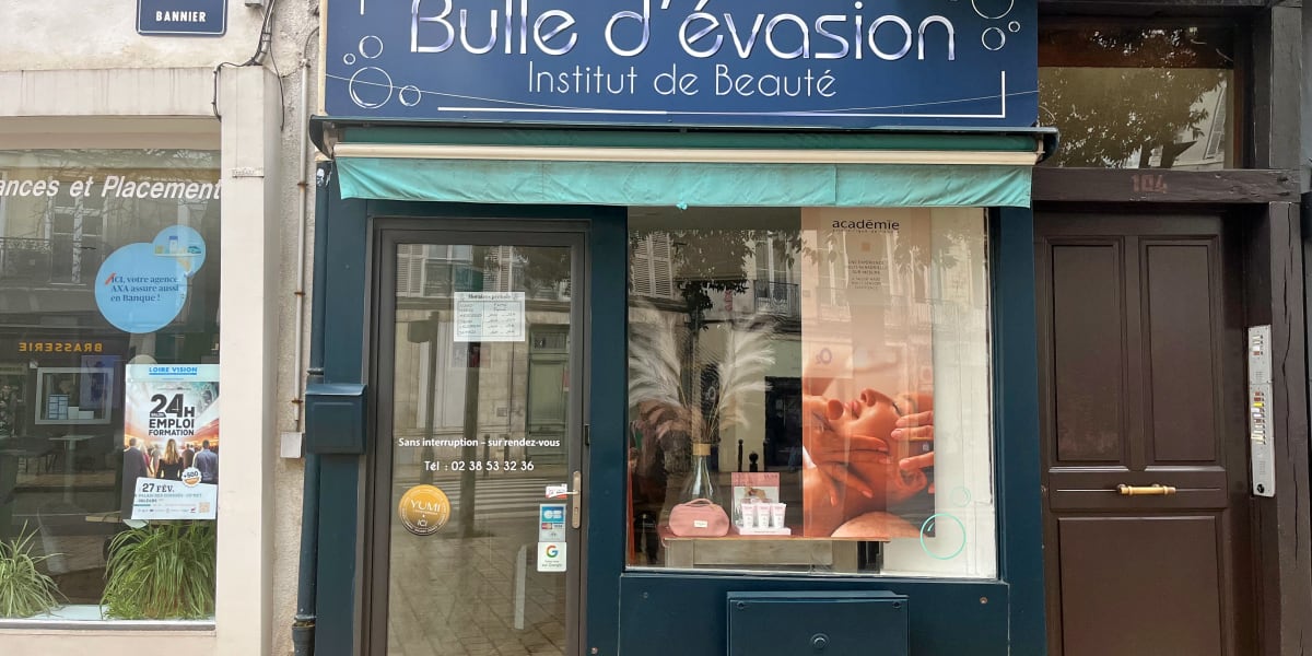 Bulle d'evasion - Onglerie Orléans - Photo de couverture - OneBooking