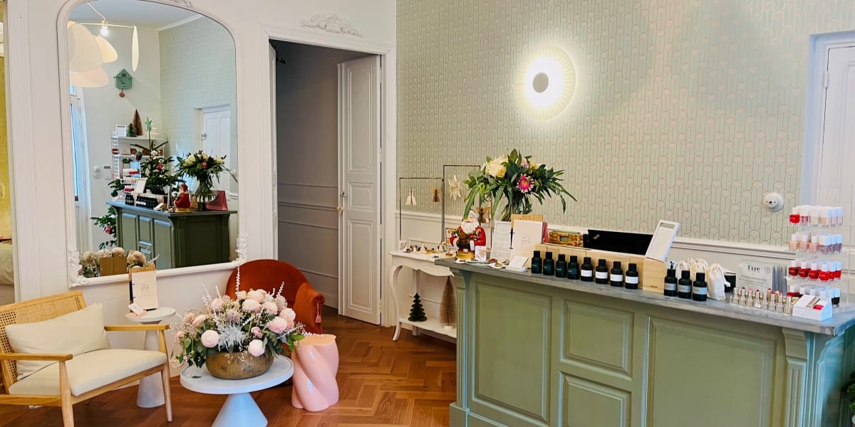 Institut de beauté Rose Simone - Institut de beauté Béziers - Photo de couverture - OneBooking