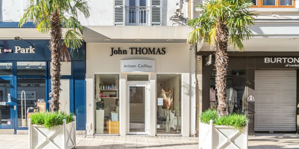 John THOMAS - Coiffure Vichy - Photo de couverture - OneBooking
