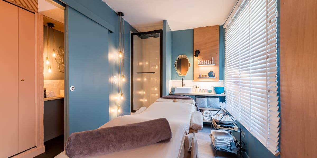 RetourOSource - Massage Montpellier - Photo de couverture - OneBooking