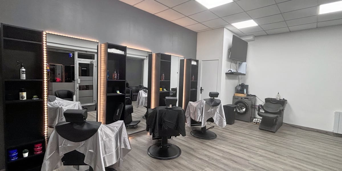 J&N BARBER STREET - Coiffure Pontcarré - Photo de couverture - OneBooking