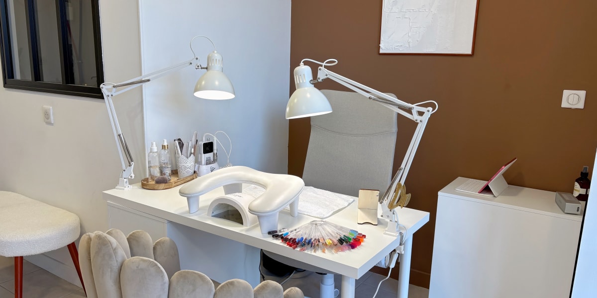 inail’s / cassyl esthétique - Institut de beauté Rezé - Photo de couverture - OneBooking