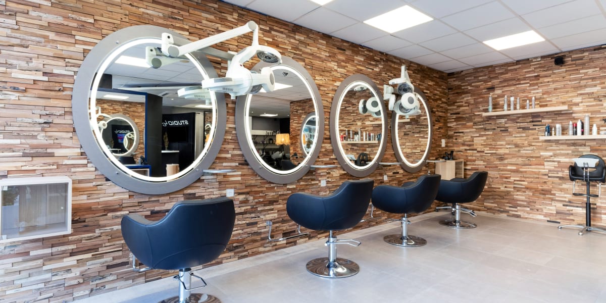 Studio LG - Coiffure Nantes - Photo de couverture - OneBooking