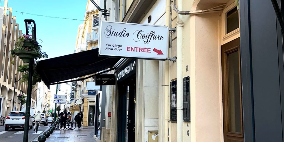 Studio Coiffure - Coiffure Cannes - Photo de couverture - OneBooking