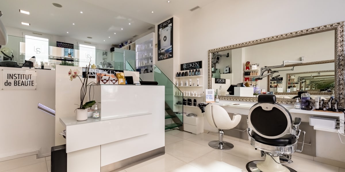 LE SALON - Coiffure Beaulieu-sur-Mer - Photo de couverture - OneBooking