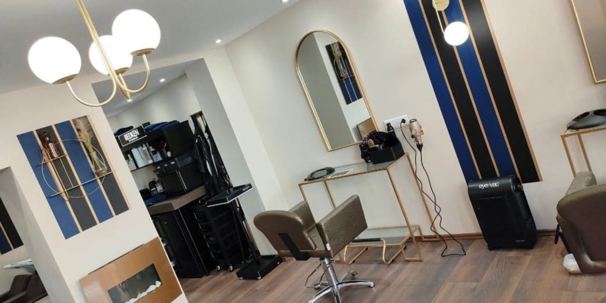 LR coiffure - Coiffure Sarre-Union - Photo de couverture - OneBooking