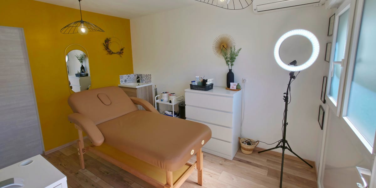 L’atelier beauté de Camille ✨️ - Onglerie Cugnaux - Photo de couverture - OneBooking