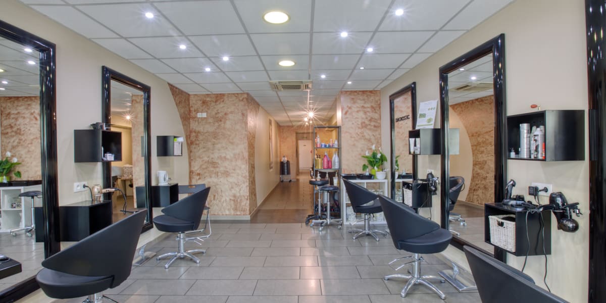 Karact'hair - Coiffure Castres - Photo de couverture - OneBooking