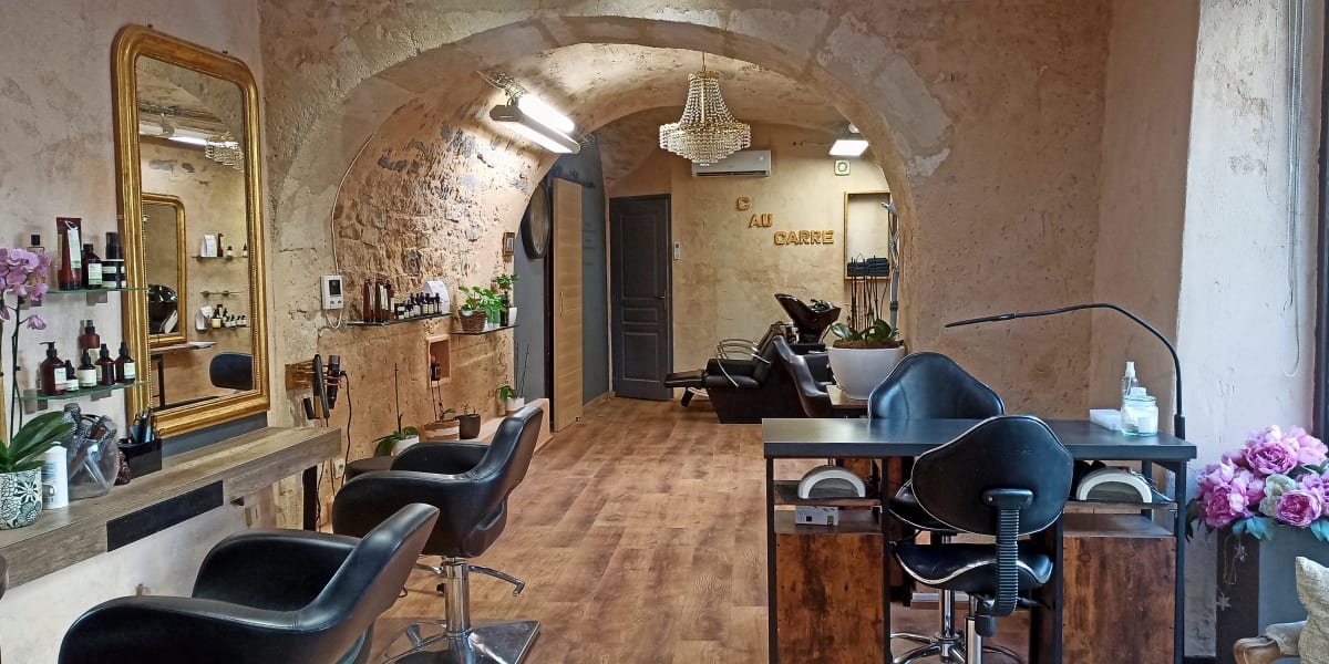 C au carre - Coiffure Nîmes - Photo de couverture - OneBooking