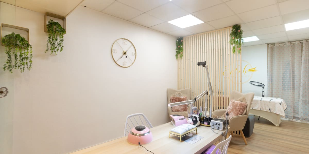 Rio Nails & Lashes - Sourcils & cils La Seyne-sur-Mer - Photo de couverture - OneBooking