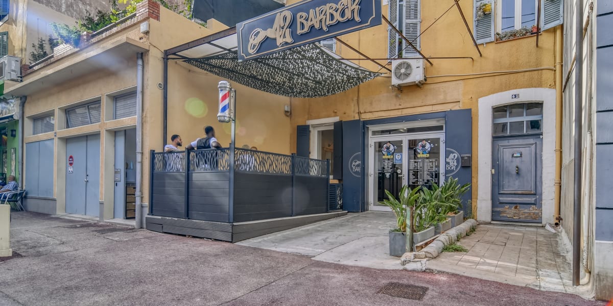 O’42 barber - Coiffure Hyères - Photo de couverture - OneBooking