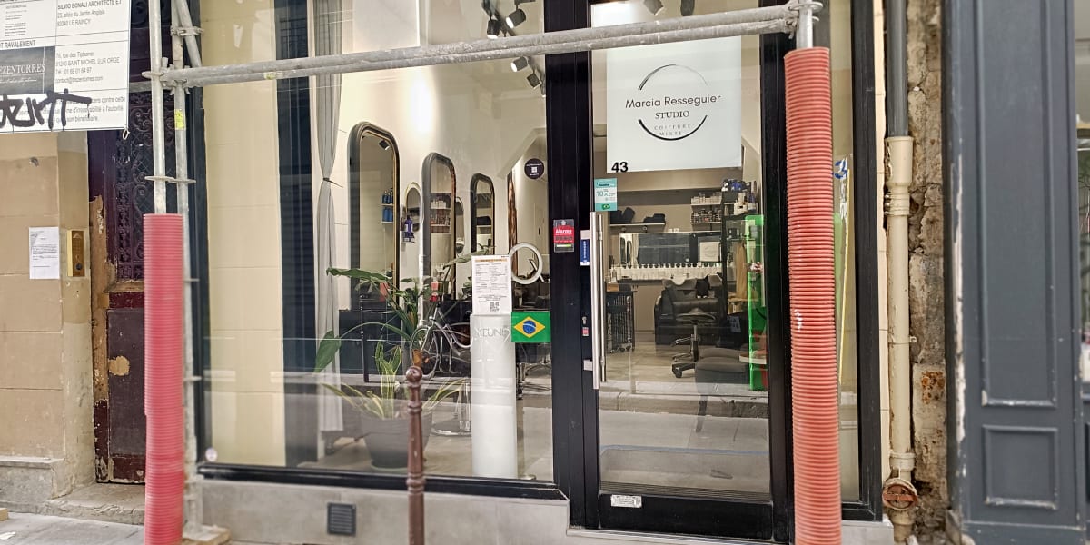 Marcia Resseguier Coiffure - Coiffure Paris - Photo de couverture - OneBooking