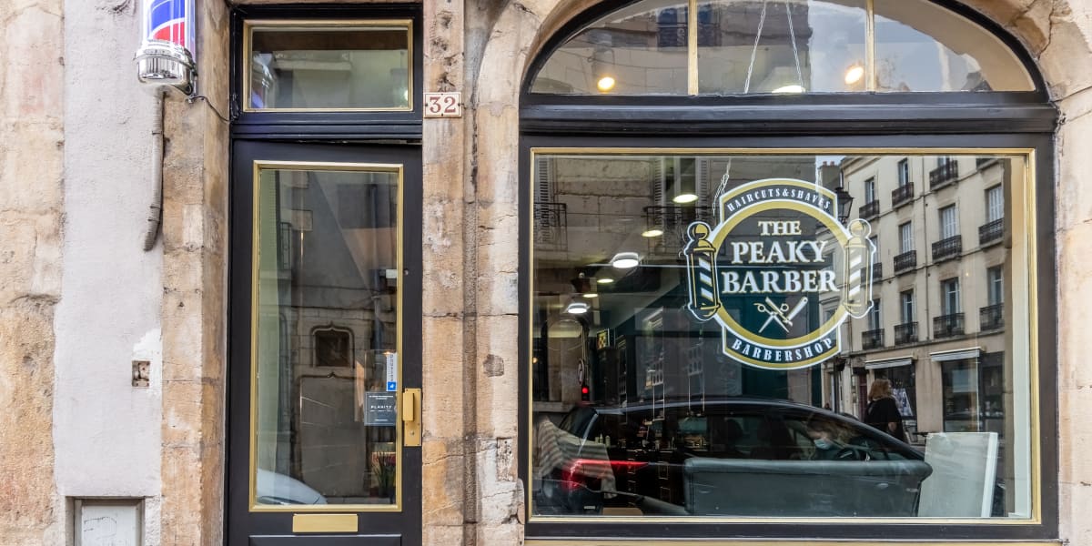 Peaky Barber - Barbier Dijon - Photo de couverture - OneBooking