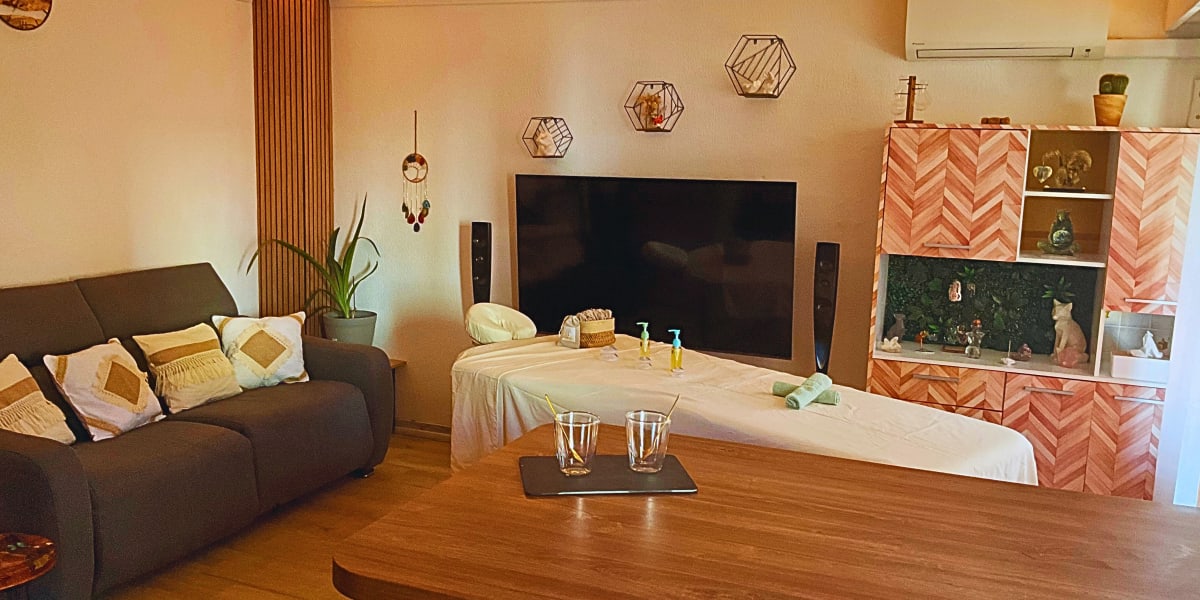 Momenti Di Gioia - Massage Cagnes-sur-Mer - Photo de couverture - OneBooking