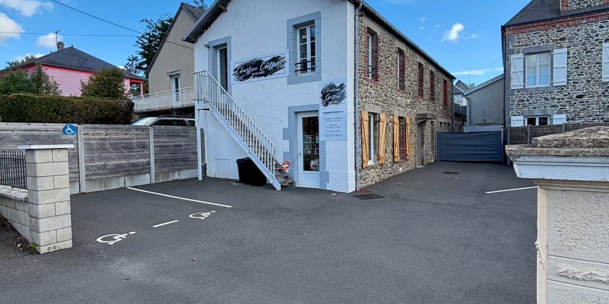Charlène Coiffure - Coiffure Coutances - Photo de couverture - OneBooking