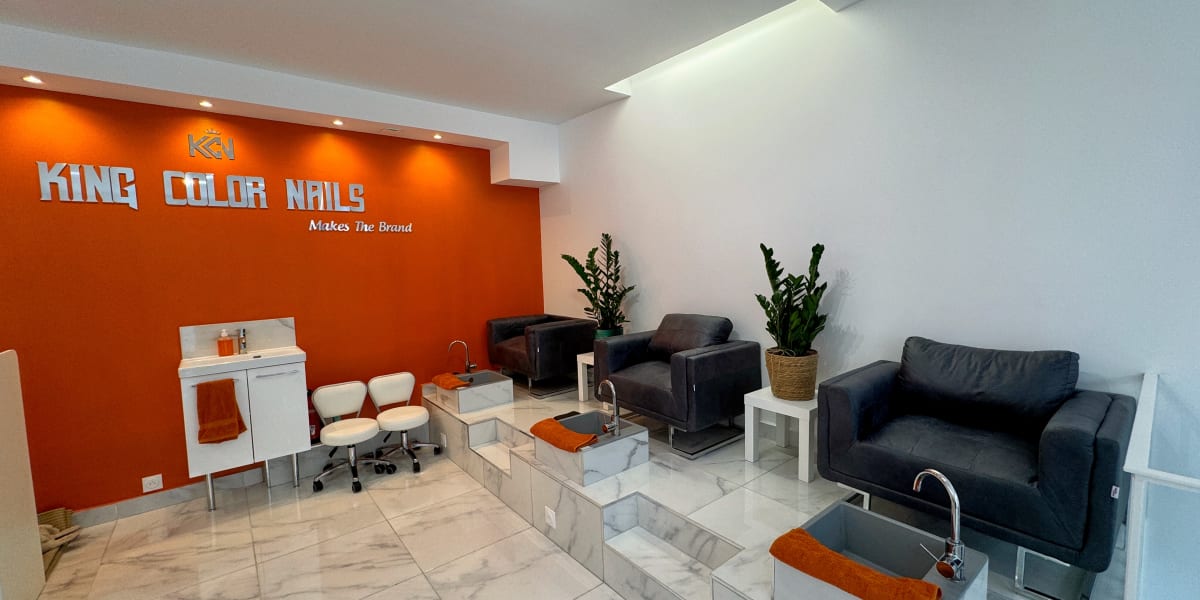 KING COLORS NAILS - Onglerie Paris - Photo de couverture - OneBooking